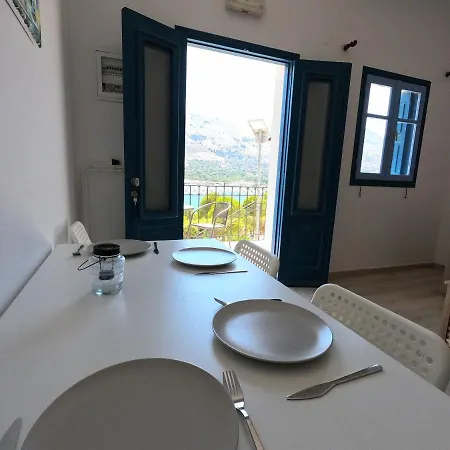 Marina Pedi Resorts Apartment